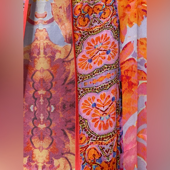 Elizabeth Gillett Anthropologie Floral Print Kimono Wrap - Picture 2 of 9